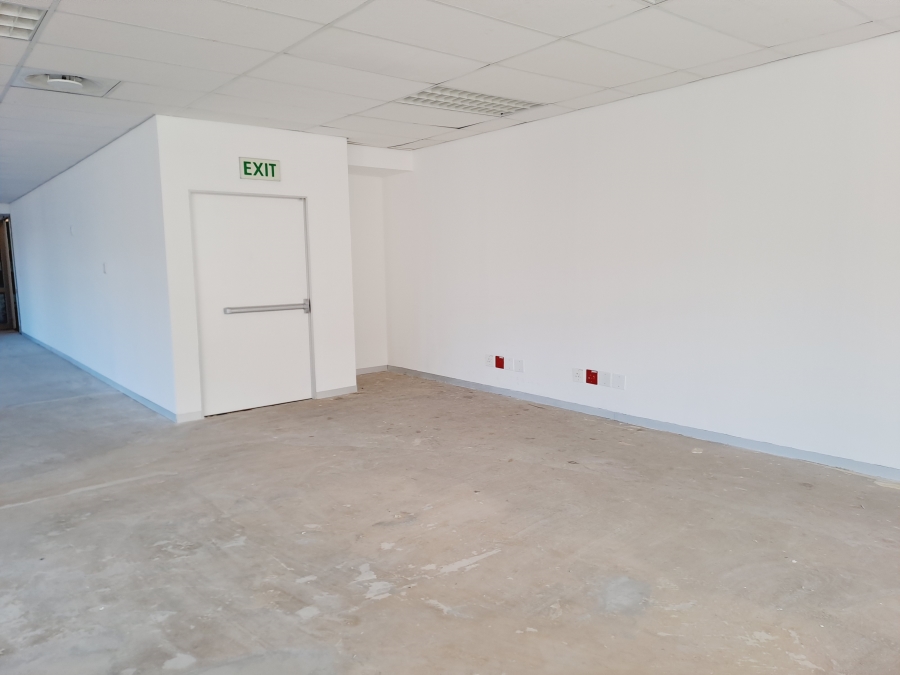 To Let commercial Property for Rent in Plattekloof Western Cape